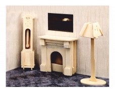 Toy furniture (Fireplace, lamp, clock)